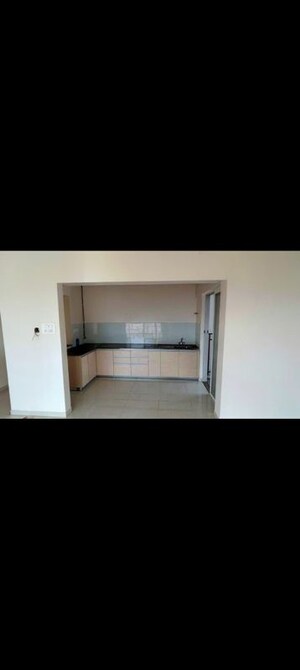 Room in 2 BHK Apartment at Godrej Rejuve, Mundhwa – for Rent