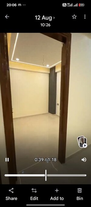 Room in 3 BHK Builder Floor at RWA Apartments Sector 73, Sector 73 – for Sale