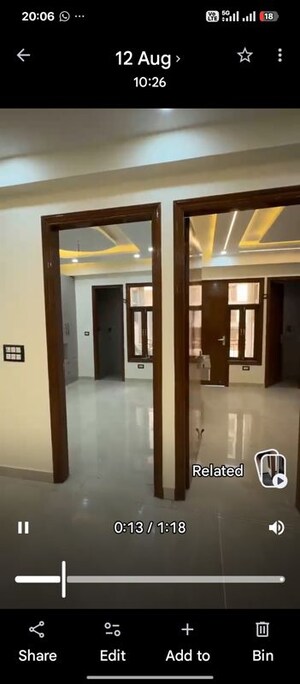 Room in 3 BHK Builder Floor at RWA Apartments Sector 73, Sector 73 – for Sale