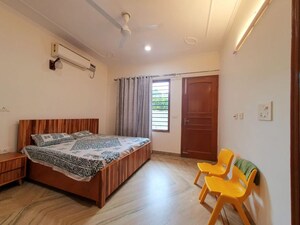 Bedroom in 3 BHK Builder Floor at Sector 15 – for Rent