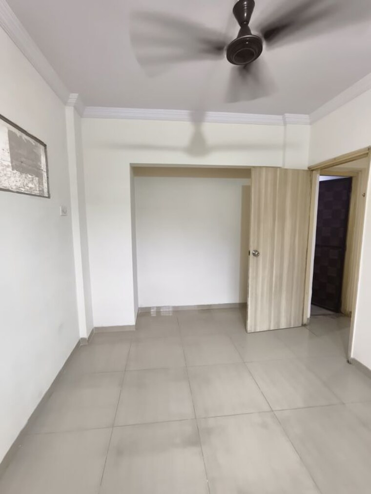 Room, unnathi-woods-phase-1-and-2 1 Bedroom 430 Sq.Ft. Apartment In Ghodbunder Road Thane 10598286