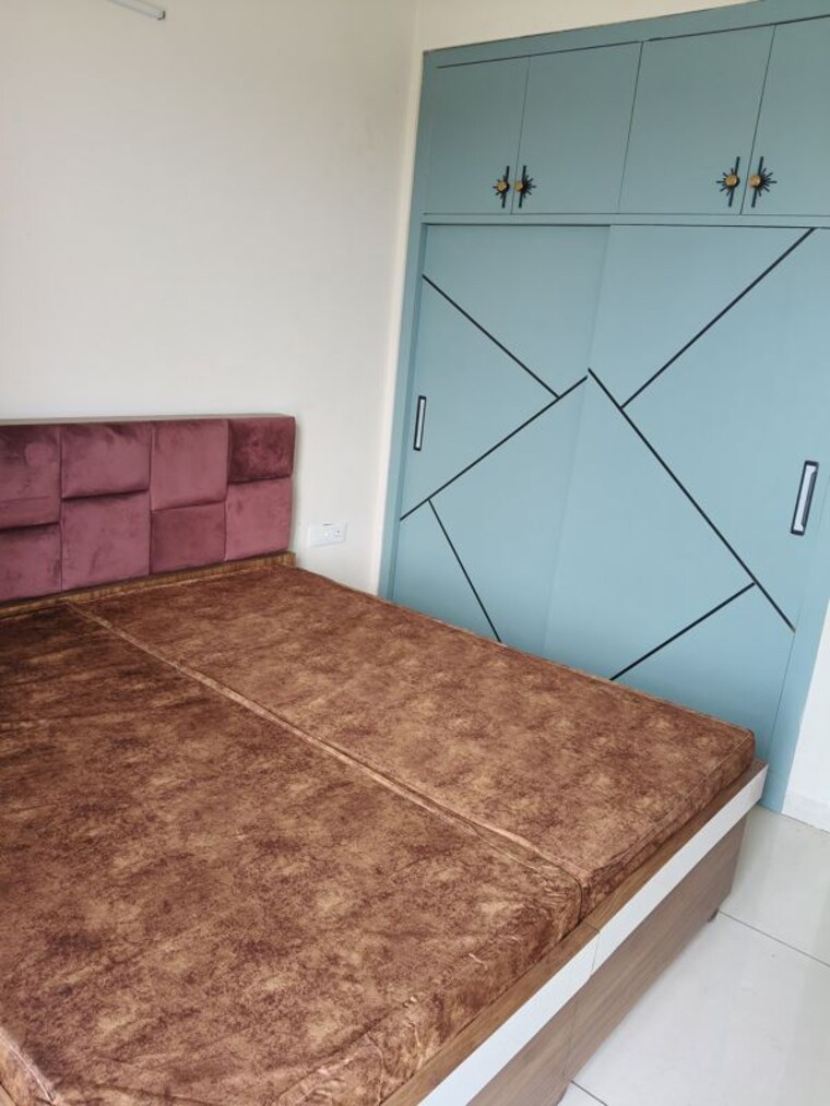 Room, kharar road 2 Bedroom 1420 Sq.Ft. Apartment In Kharar Road Mohali 10598305