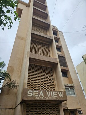 2 BHK Apartment – Exterior View View at Sea View Apartments Bandra, Bandra West - for Rent