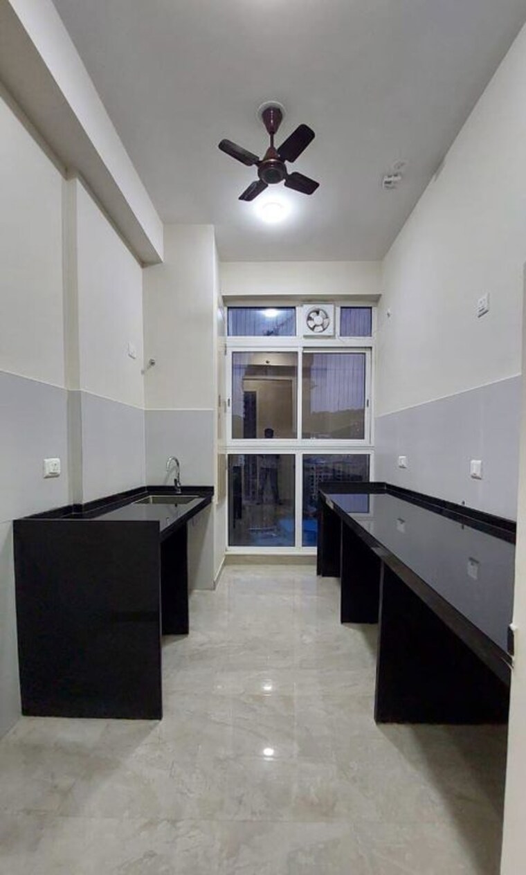 Kitchen, tata-serein 2 Bedroom 740 Sq.Ft. Apartment In Pokhran Road No Two Thane 10598314