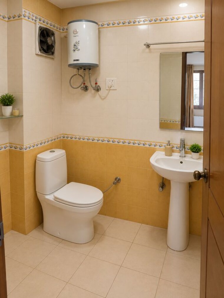 Bathroom, gee-cee-enclave 3 Bedroom 2445 Sq.Ft. Apartment In The Mall Avenue Lucknow 10580495