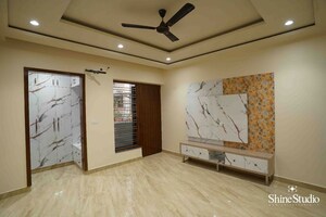 3 BHK Builder Floor For Sale in Amolik Aster Woods, Sector 98