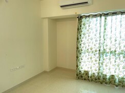 2 BHK + Prayer Room Apartment For Rent in Lodha Amara