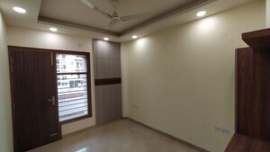 3 BHK Builder Floor For Sale in Amolik Aster Woods, Sector 98