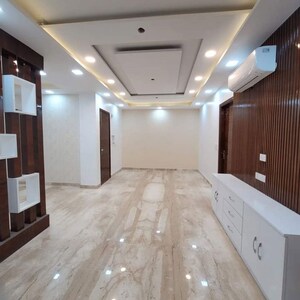 Bedroom in 3 BHK Builder Floor at Amolik Aster Woods, Sector 98 – for Sale
