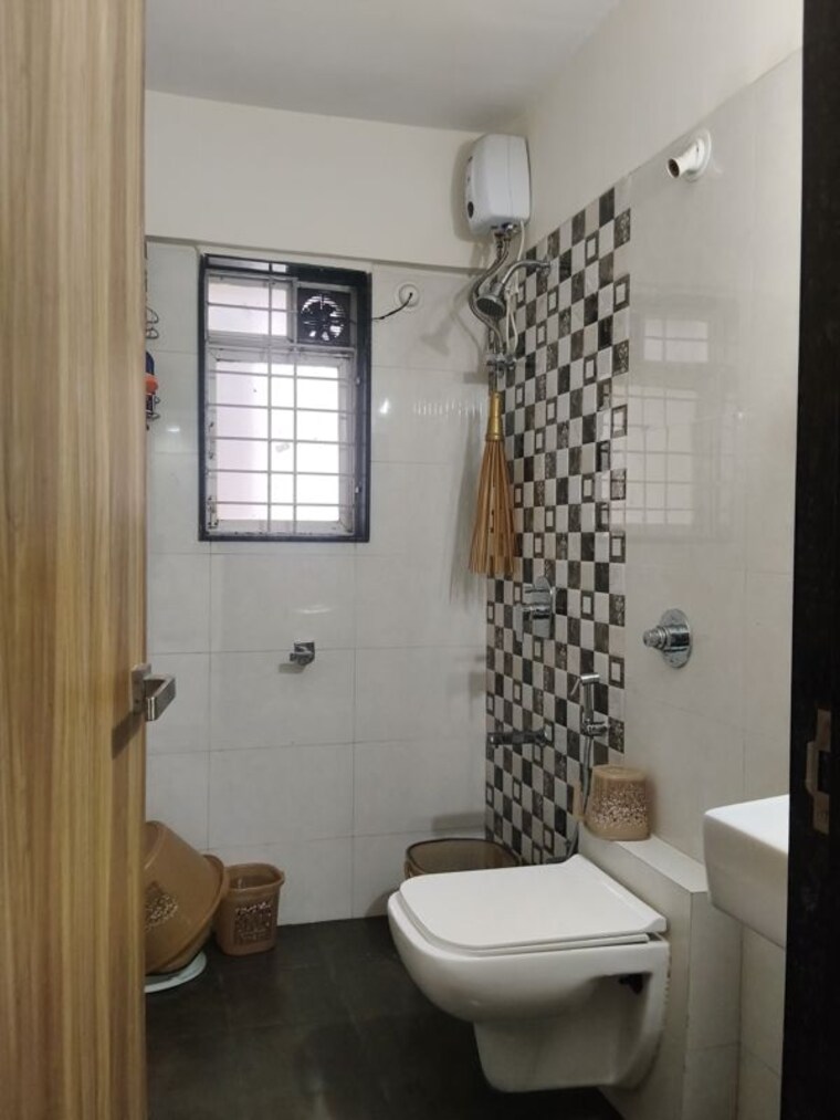 Bathroom, swaroop-residency 2 Bedroom 1000 Sq.Ft. Apartment In Ghatkopar East Mumbai 10598394