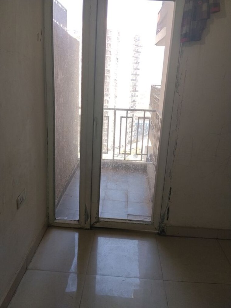 undefined, signature-global-the-roselia 2 Bedroom 600 Sq.Ft. Apartment In Sector 95a Gurgaon 10598400