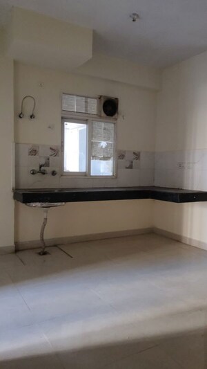 Kitchen in 2 BHK Apartment at Signature Global The Roselia, Sector 95a – for Sale