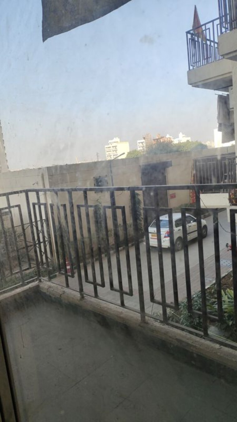 Exterior View, signature-global-the-roselia 2 Bedroom 569 Sq.Ft. Apartment In Sector 95a Gurgaon 10598408