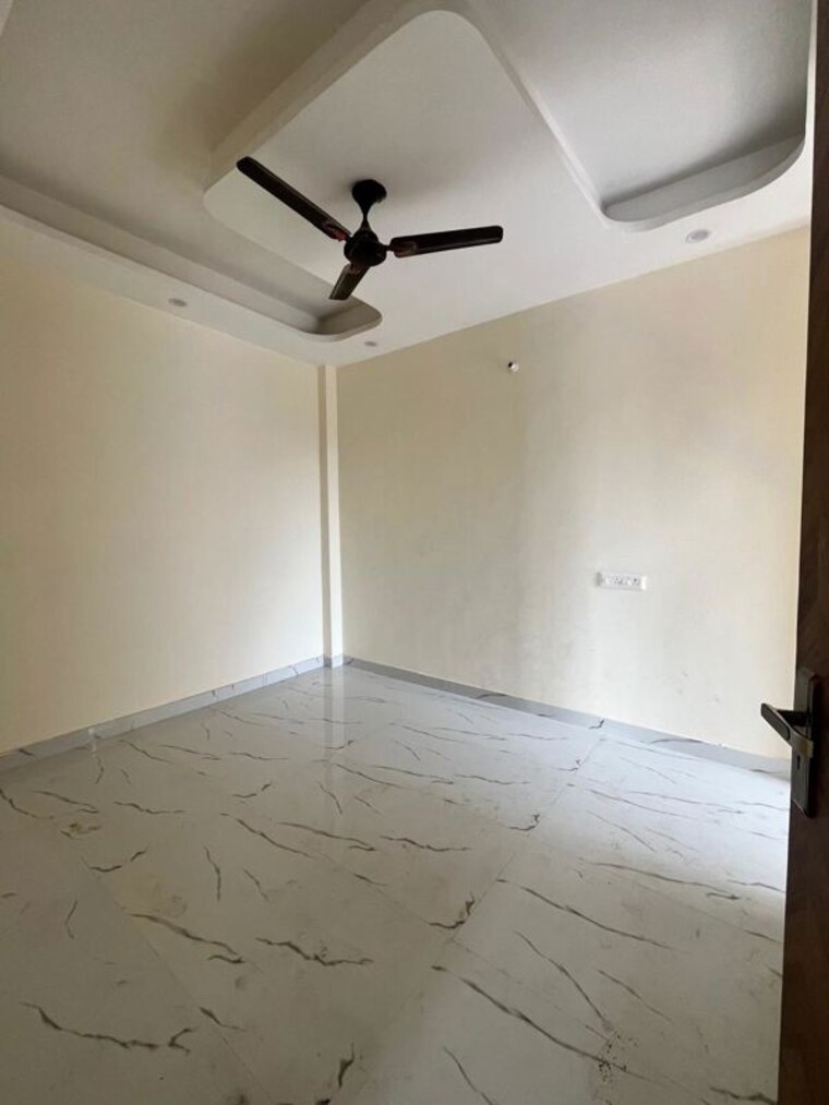 Room, bisrakh jalalpur 2 Bedroom 1010 Sq.Ft. Builder Floor In Bisrakh Jalalpur Greater Noida 10598412