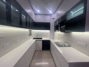 Kitchen in 3 BHK Builder Floor at Sector 23 – for Rent