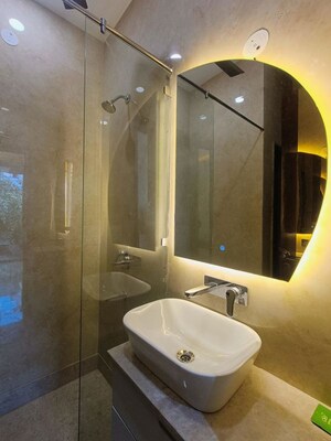 Bathroom in 3 BHK Builder Floor at Sector 21 – for Rent