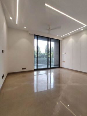 3 BHK Builder Floor For Rent in Sector 21