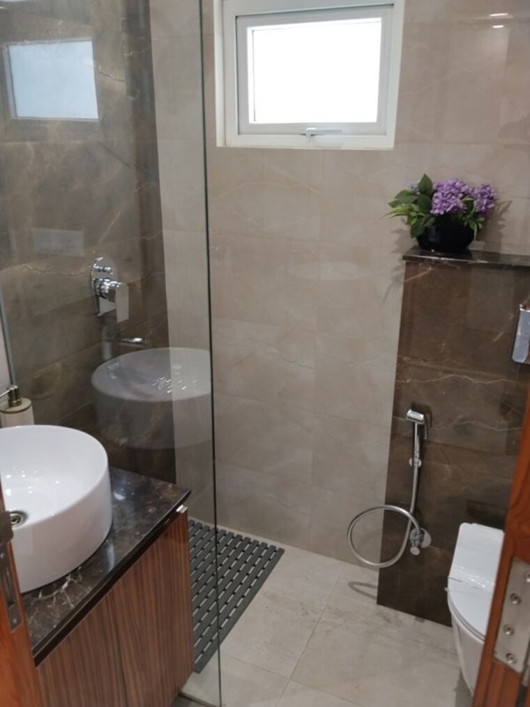 Bathroom, jms-primeland 2.5 Bedroom 1160 Sq.Ft. Builder Floor In Sector 95a Gurgaon 10598494