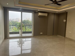 3 BHK Builder Floor For Rent in Sector 22
