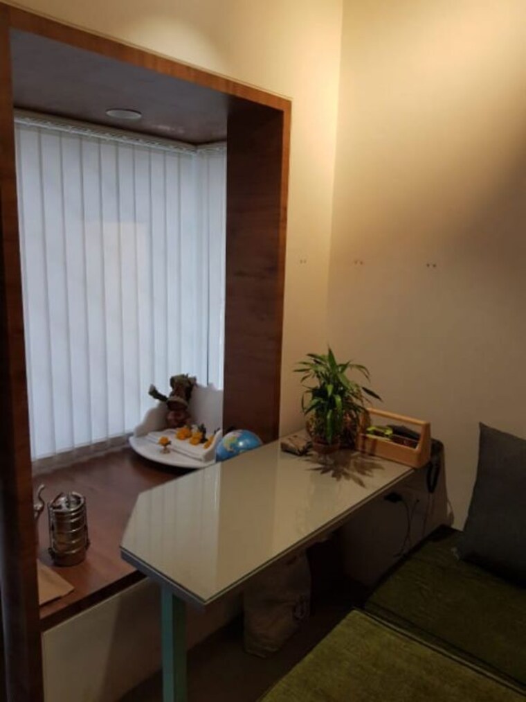 Team Area, santacruz west Commercial Office Space 425 Sq.Ft. In Santacruz West Mumbai 10598510
