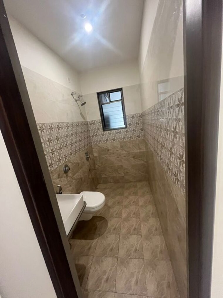 Bathroom, engineers-ios-prime 2 Bedroom 745 Sq.Ft. Apartment In Tathawade Pune 10598548