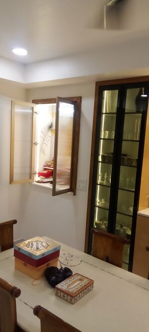Furnished Amenities in 4 BHK Apartment at Parker White Lily, Sector 8 – for Sale