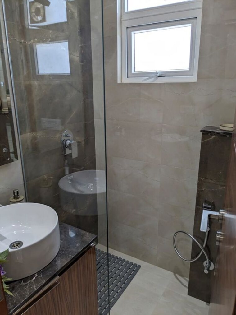 Bathroom, nkv-golden-avenue 3 Bedroom 1400 Sq.Ft. Builder Floor In Sohna Sector 35 Gurgaon 10598514
