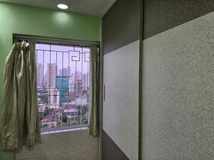 Room in 1 BHK Apartment at KSA Royale, Byculla – for Sale