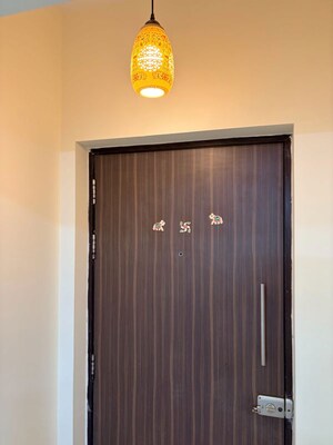 Furnished Amenities in 3 BHK Apartment at Kalpataru Hills Phase II, Manpada – for Rent