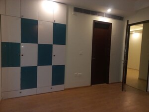 4 BHK Apartment For Rent in Mahagun Mezzaria, Sector 78