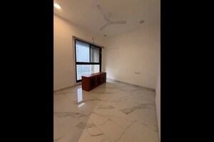 Room in 2 BHK Apartment at Dev Leo Tower, Oshiwara – for Sale