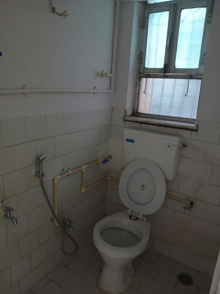 Bathroom, andheri east 2 Bedroom 650 Sq.Ft. Apartment In Andheri East Mumbai 10598624