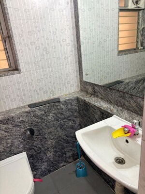 Team Area in 2 BHK Apartment at Kalpataru Hills, Manpada – for Rent