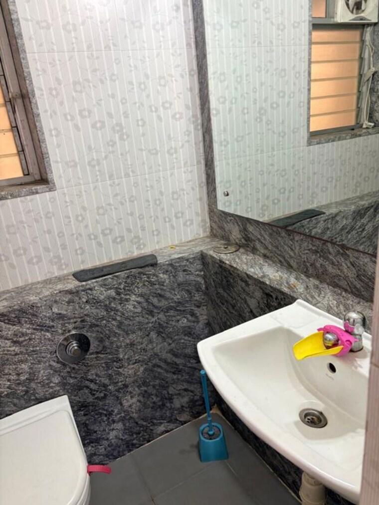 Team Area, kalpataru-hills 2 Bedroom 700 Sq.Ft. Apartment In Manpada Thane 10598667