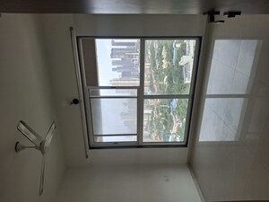 2 BHK Apartment For Rent in Runwal Nirvana, Parel