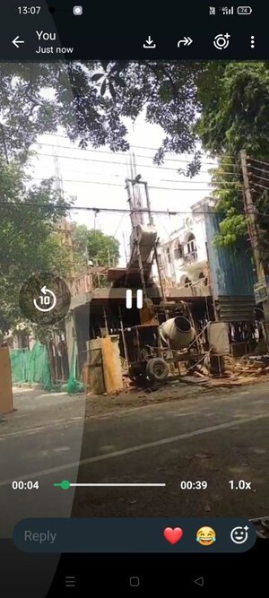 Gym in 4 BHK Builder Floor at Safdarjung Development Area – for Sale