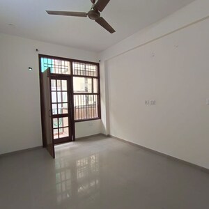Room in 3 BHK Apartment at Nagla – for Rent