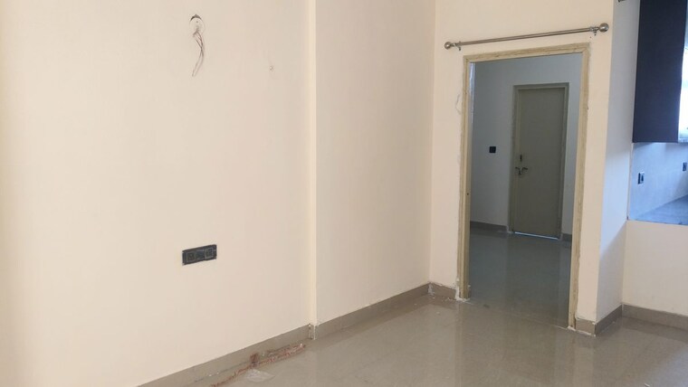Room, bptp-park-floors-i 3 Bedroom 180 Sq.Yd. Builder Floor In Sector 77 Faridabad 10598723