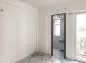 Room in 3 BHK Builder Floor at M3M Soulitude, Sector 89 – for Rent