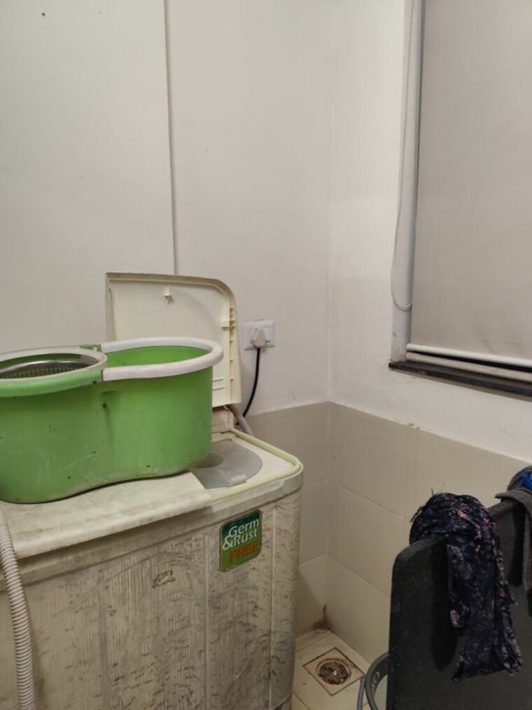 Bathroom, bhugaon 2.5 Bedroom 1500 Sq.Ft. Apartment In Bhugaon Pune 10598761