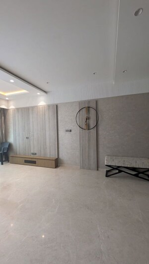 Room in 2 BHK Apartment at L&T Crescent Bay T2, Parel – for Rent