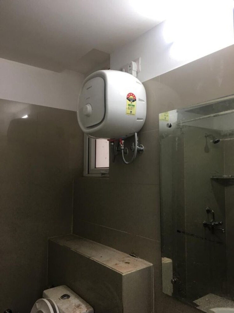 Bathroom, emaar-mgf-the-palm-drive-villas 4 Bedroom 2635 Sq.Ft. Apartment In Sector 66 Gurgaon 10598783
