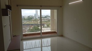 Room in 2 BHK Apartment at Prestige Eden Gardens, Sarjapur Road – for Rent