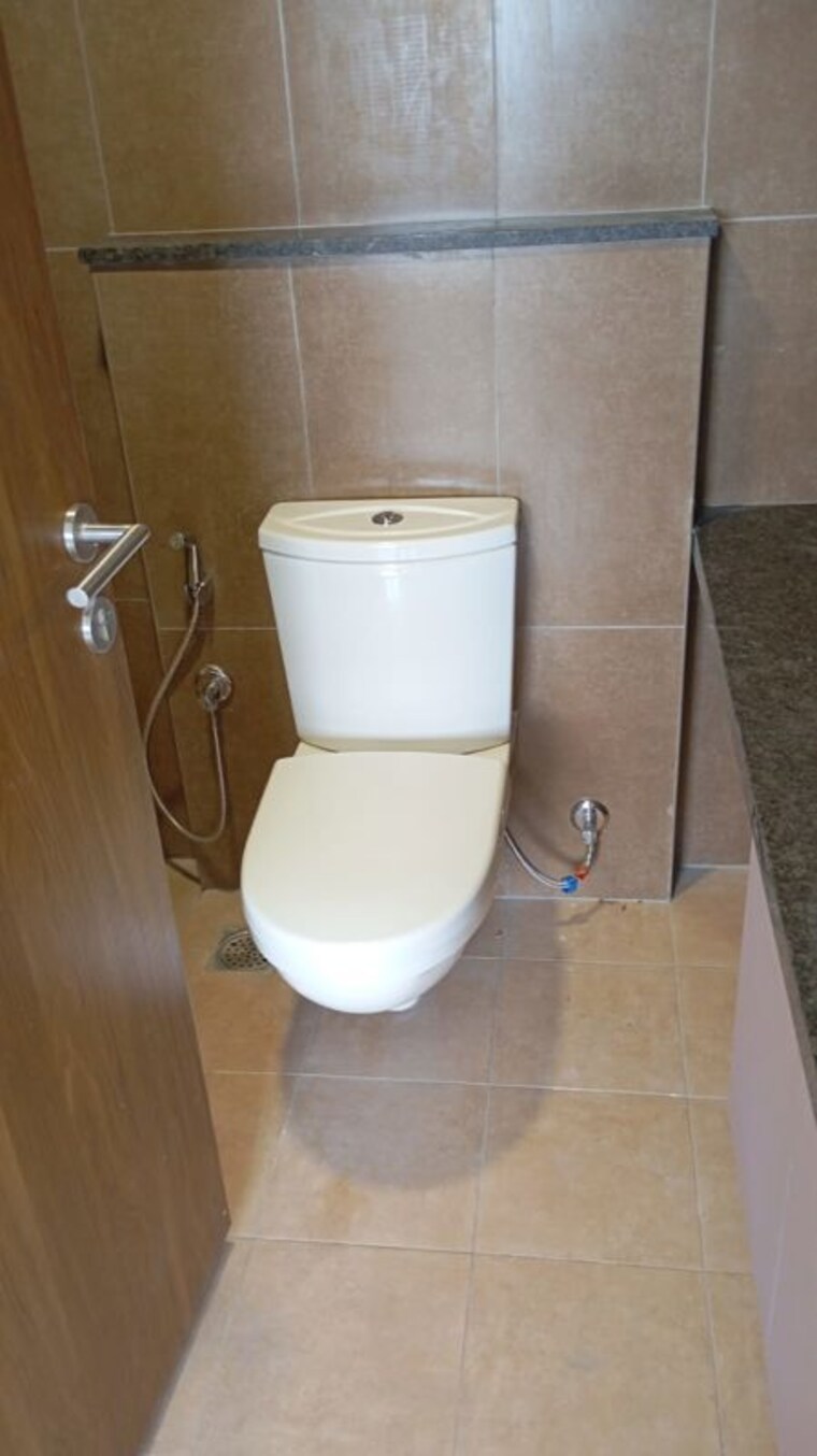 Bathroom, prestige-eden-gardens 2 Bedroom 971 Sq.Ft. Apartment In Sarjapur Road Bangalore 10598784