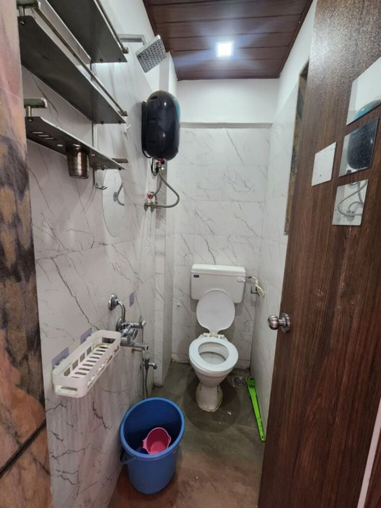 Bathroom, varniraj-neelkanth-deep 1 Bedroom 700 Sq.Ft. Apartment In Ulwe Navi Mumbai 10598799
