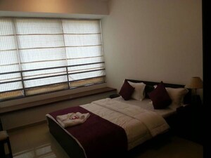 Bedroom in  Pg at Malad East – for Rent