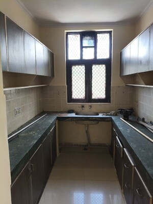 Kitchen in 2 BHK Builder Floor at Sector 52 – for Rent