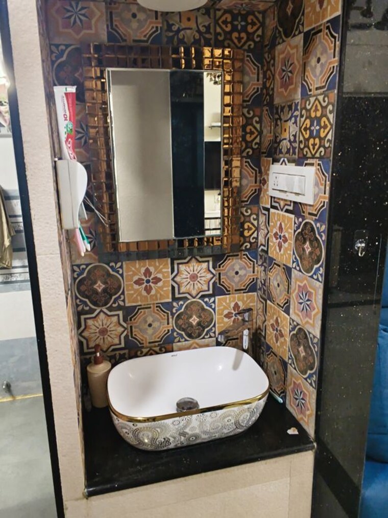 Bathroom, shri-kedarnath-chs-borivali-west 1 Bedroom 415 Sq.Ft. Apartment In Borivali West Mumbai 10598795
