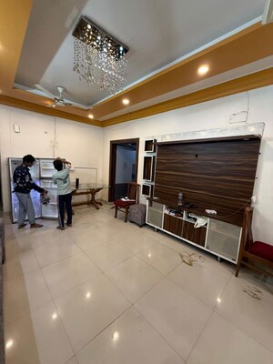Parking in 3 BHK Apartment at Eldeco Mystic Greens, Omicron I Greater Noida – for Sale