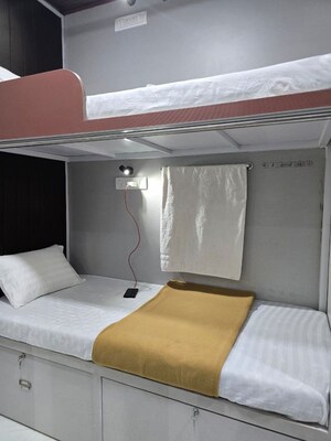 Room in  Pg at Marol – for Rent